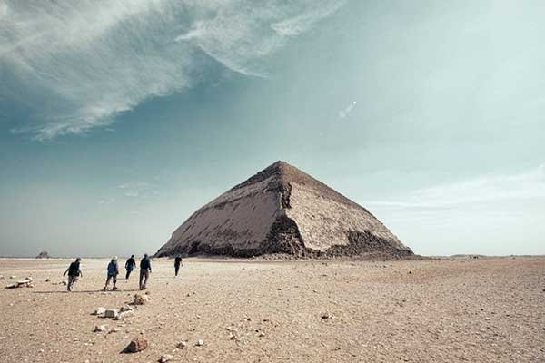 Giza Pyramids, Sphinx, Saqqara & Dahshur From Hurghada