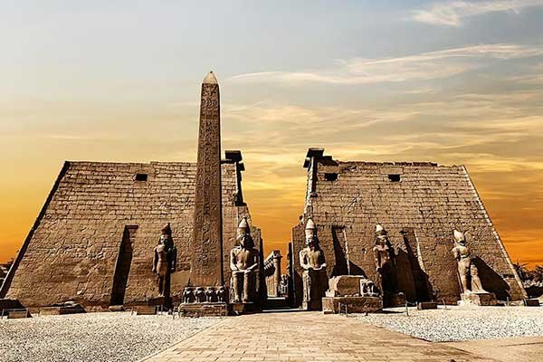 Luxor Temple and Dendera Temple Private Day Tour from Hurghada